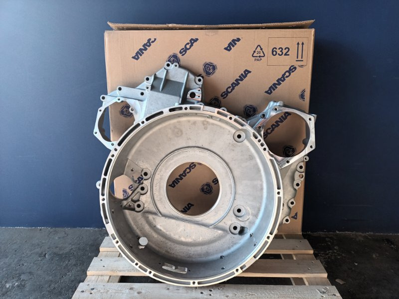 SCANIA FLYWHEEL HOUSING - 2920377 - Volante de inercia para Camión: foto 1 SCANIA FLYWHEEL HOUSING - 2920377 - Volante de inercia para Camión: foto 1