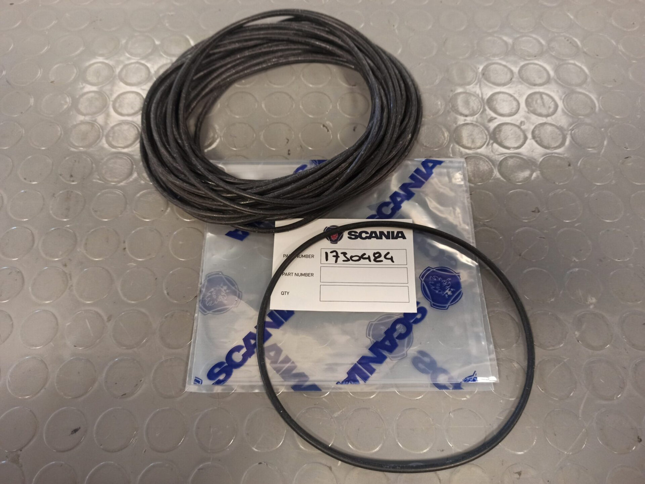 SCANIA O-RING - 1730424 - Motor y piezas para Camión: foto 1 SCANIA O-RING - 1730424 - Motor y piezas para Camión: foto 1