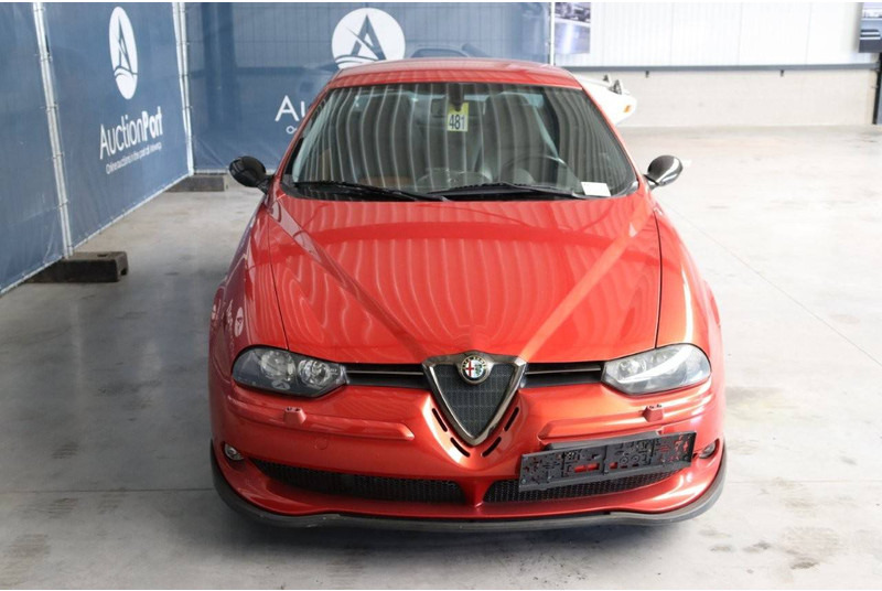 Sedan Alfa Romeo 156 3.2i V6 24v GTA: foto 8