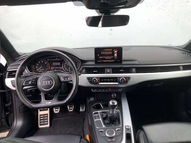 Sedan Audi A5 Sportback G-Tron S Line Edition: foto 18 Sedan Audi A5 Sportback G-Tron S Line Edition: foto 18