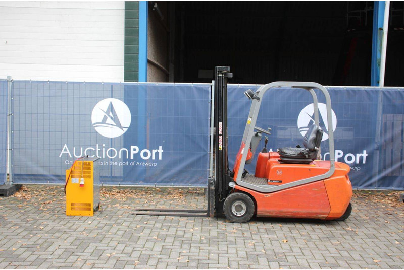 BT C3E160 - Carretilla elevadora eléctrica: foto 2 BT C3E160 - Carretilla elevadora eléctrica: foto 2