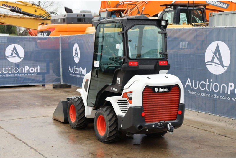 Bobcat L28 - Cargadora de ruedas: foto 4 Bobcat L28 - Cargadora de ruedas: foto 4