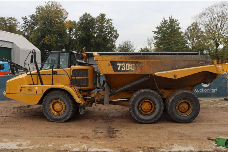 Caterpillar 730C - Dúmper: foto 2 Caterpillar 730C - Dúmper: foto 2