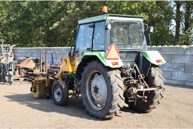 Deutz Fahr D1066/4-S - Tractor: foto 4 Deutz Fahr D1066/4-S - Tractor: foto 4