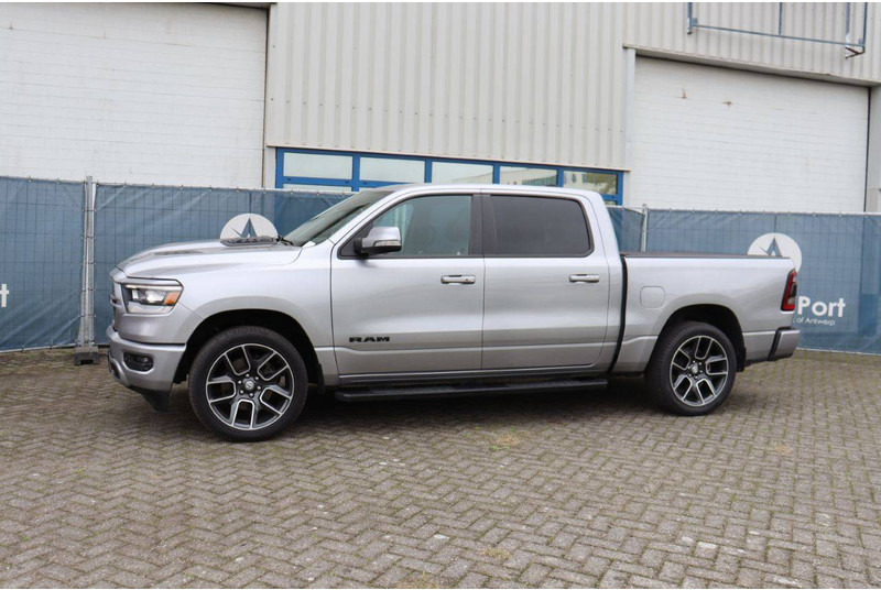 Dodge Ram 1500 1500 Sport 4x4 - Coche: foto 1 Dodge Ram 1500 1500 Sport 4x4 - Coche: foto 1