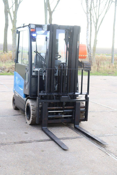 Carretilla elevadora eléctrica Doosan B25X-7: foto 7