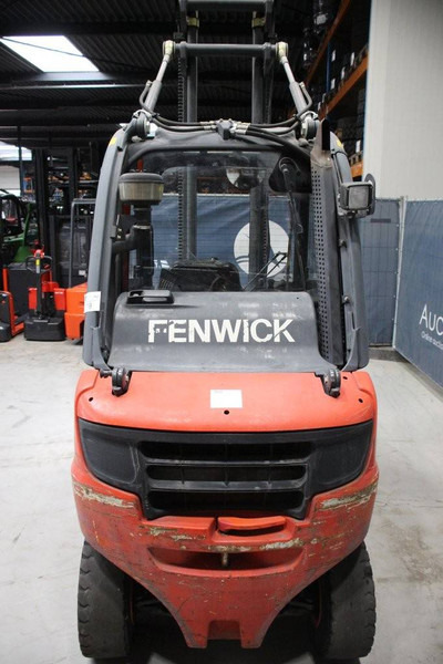 Fenwick-Linde H30T-02 - Carretilla elevadora diésel: foto 4 Fenwick-Linde H30T-02 - Carretilla elevadora diésel: foto 4