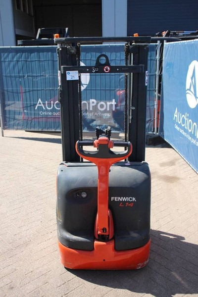 Fenwick-Linde L14 - Apilador: foto 4 Fenwick-Linde L14 - Apilador: foto 4