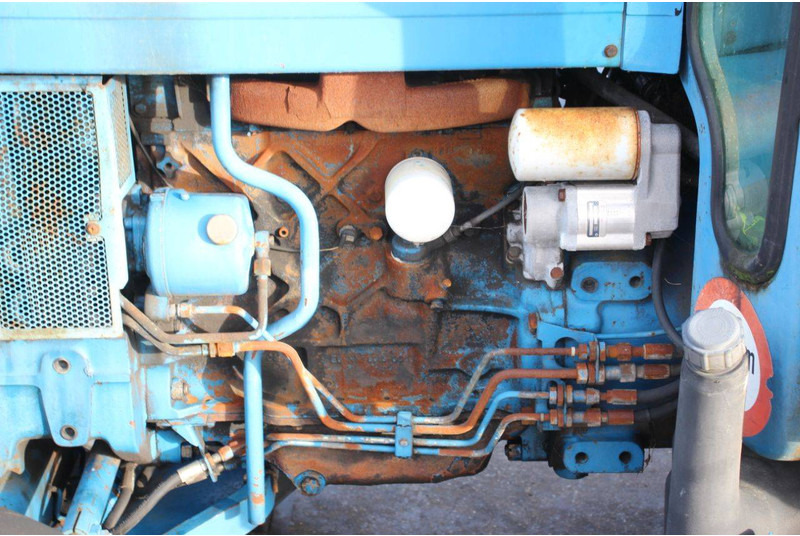 Tractor Ford 5110: foto 16