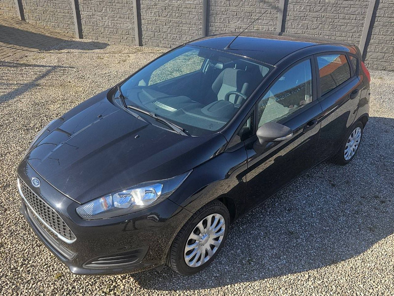 Ford Fiesta (VII - update) 1.25 - Sedan: foto 3 Ford Fiesta (VII - update) 1.25 - Sedan: foto 3