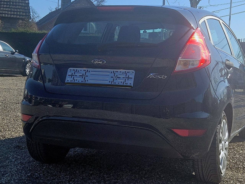 Ford Fiesta (VII - update) 1.25 - Sedan: foto 5 Ford Fiesta (VII - update) 1.25 - Sedan: foto 5
