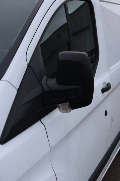 Furgón Ford Transit Custom: foto 13 Furgón Ford Transit Custom: foto 13