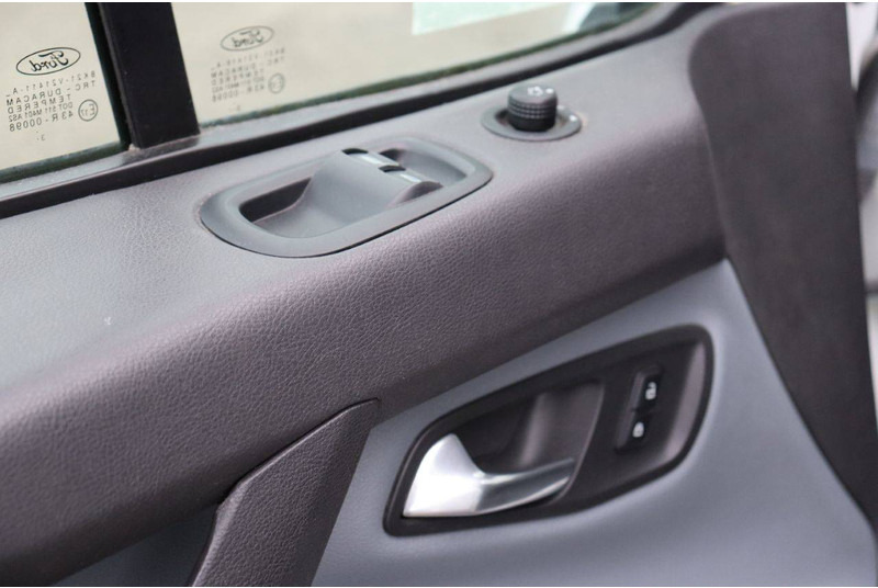 Furgón Ford Transit Custom: foto 20 Furgón Ford Transit Custom: foto 20