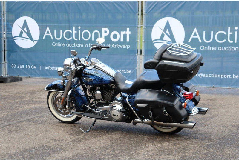 Harley-Davidson Road King Classic Touring - Motocicleta: foto 3 Harley-Davidson Road King Classic Touring - Motocicleta: foto 3