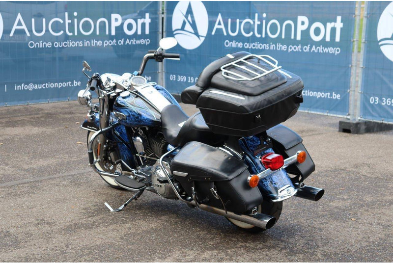 Harley-Davidson Road King Classic Touring - Motocicleta: foto 4 Harley-Davidson Road King Classic Touring - Motocicleta: foto 4