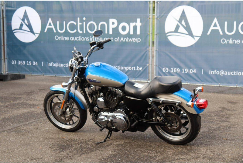 Harley-Davidson Sporster XL1200 Super Low - Motocicleta: foto 3 Harley-Davidson Sporster XL1200 Super Low - Motocicleta: foto 3