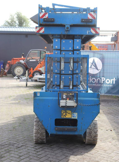 Holland lift Combistar N-165EL12 - Plataforma de tijeras: foto 5 Holland lift Combistar N-165EL12 - Plataforma de tijeras: foto 5