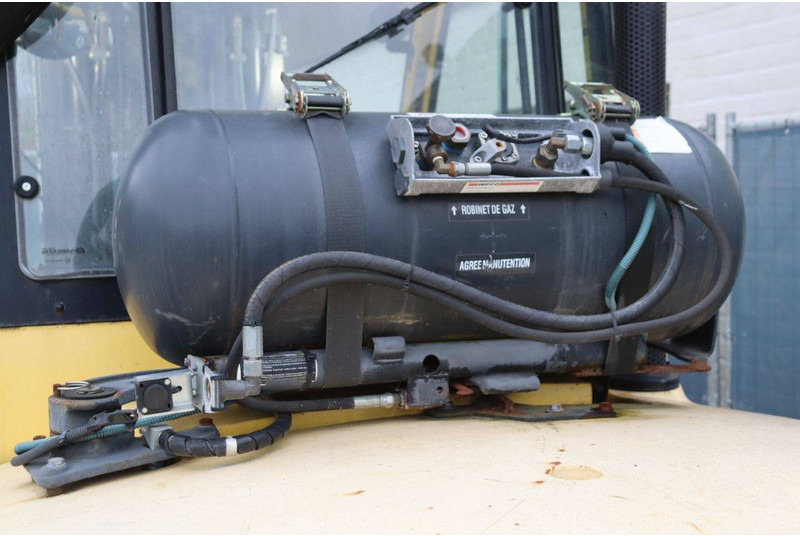 Carretilla elevadora de gas Hyster H5.5FT: foto 19