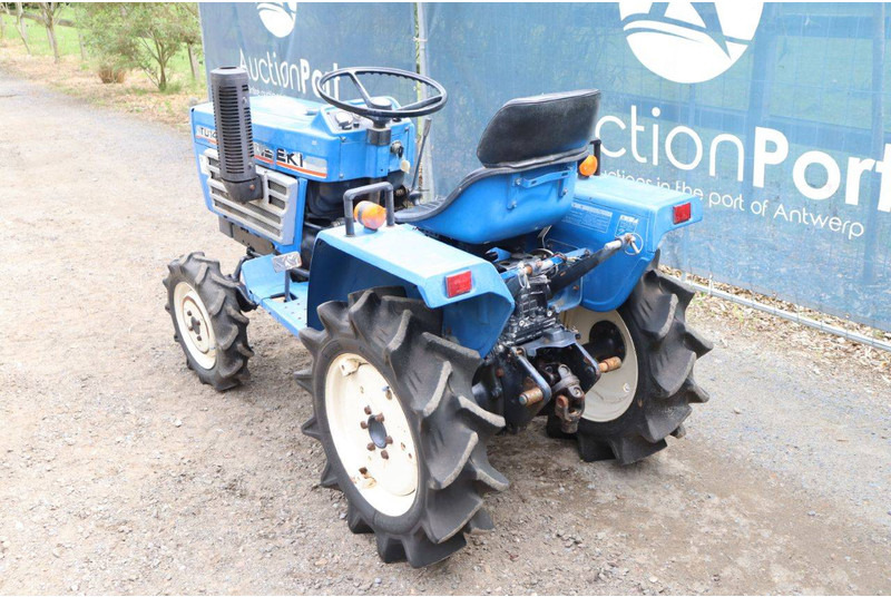 Iseki TU1400 - Tractor: foto 4 Iseki TU1400 - Tractor: foto 4