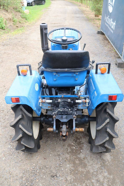 Iseki TU1400 - Tractor: foto 5 Iseki TU1400 - Tractor: foto 5