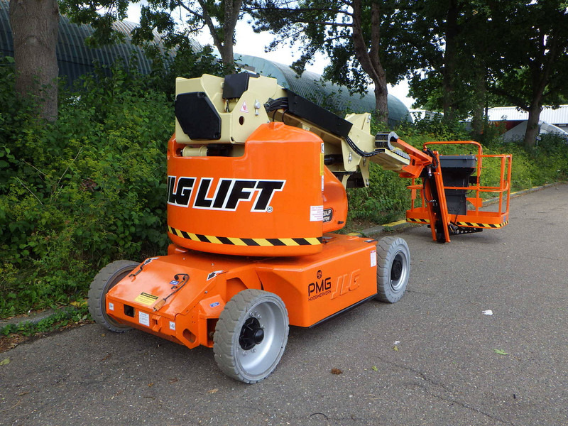 JLG E400AJPN - Plataforma telescopica: foto 3 JLG E400AJPN - Plataforma telescopica: foto 3