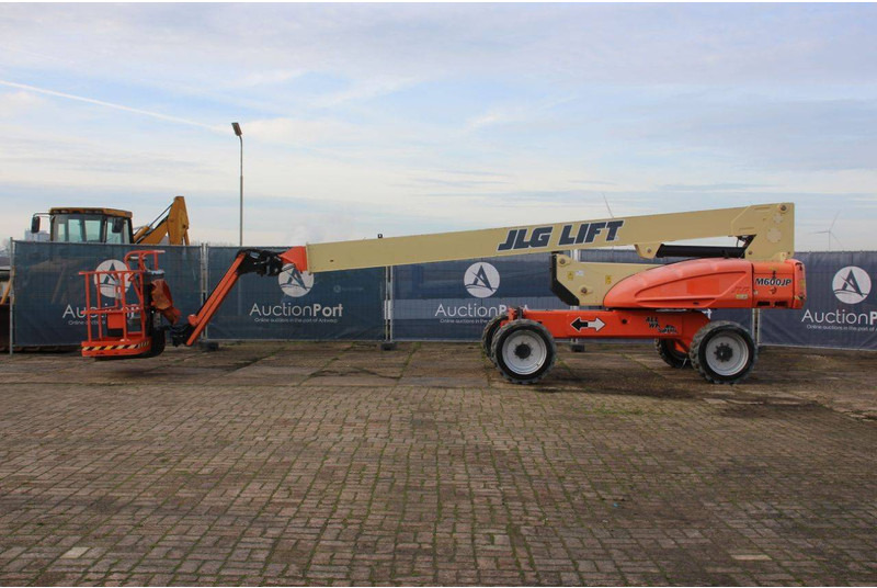 JLG M600JP - Plataforma telescopica: foto 2 JLG M600JP - Plataforma telescopica: foto 2