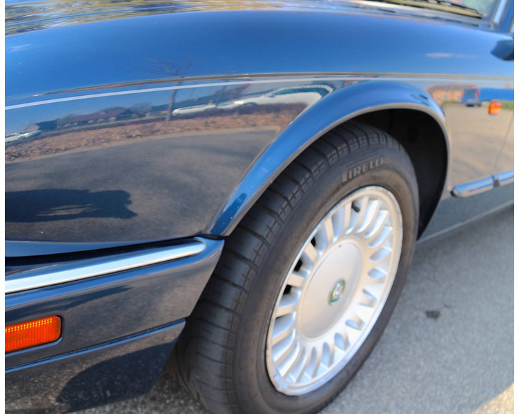 Jaguar XJ Sovereign 4.0 - Sedan: foto 4 Jaguar XJ Sovereign 4.0 - Sedan: foto 4