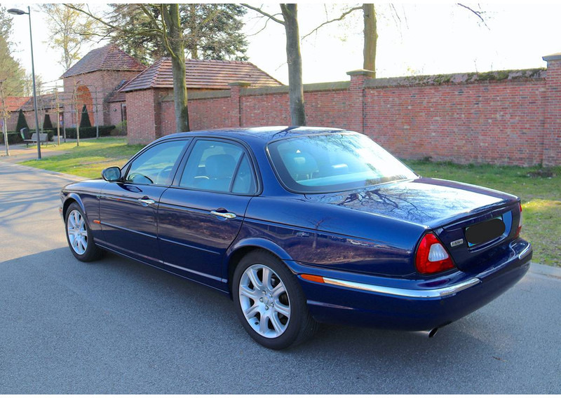 Jaguar XJ (X350) 6 _ 3.0 Sport - Sedan: foto 2 Jaguar XJ (X350) 6 _ 3.0 Sport - Sedan: foto 2