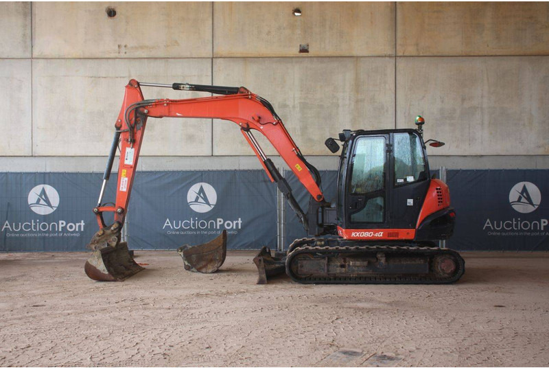 Kubota KX080-4α - Excavadora de cadenas: foto 2 Kubota KX080-4α - Excavadora de cadenas: foto 2