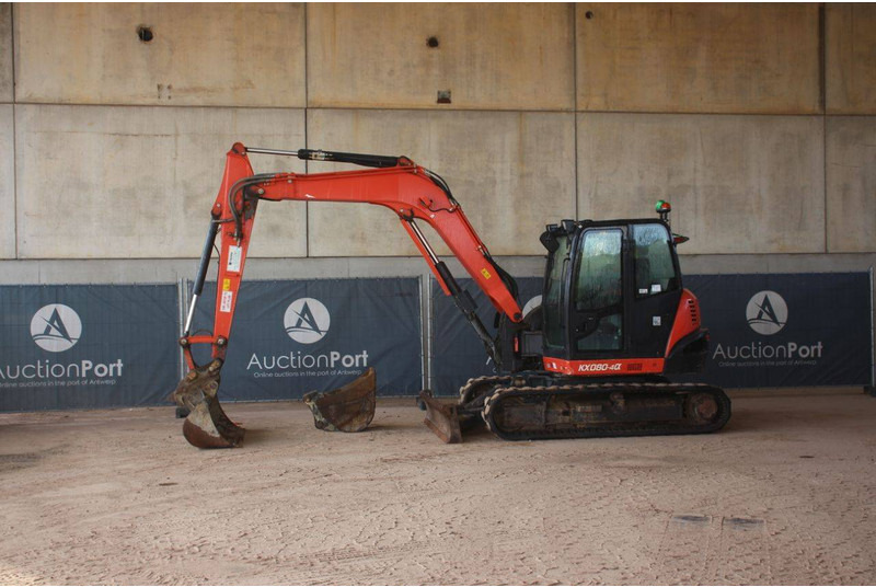Kubota KX080-4α - Excavadora de cadenas: foto 1 Kubota KX080-4α - Excavadora de cadenas: foto 1