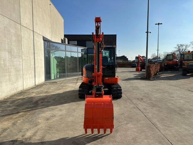 Kubota KX155-5 - Excavadora de cadenas: foto 2 Kubota KX155-5 - Excavadora de cadenas: foto 2