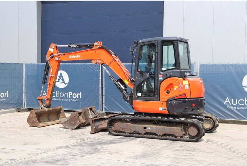 Kubota U48-4 - Excavadora de cadenas: foto 3 Kubota U48-4 - Excavadora de cadenas: foto 3