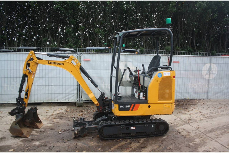 LIUGONG 9018F - Miniexcavadora: foto 1 LIUGONG 9018F - Miniexcavadora: foto 1