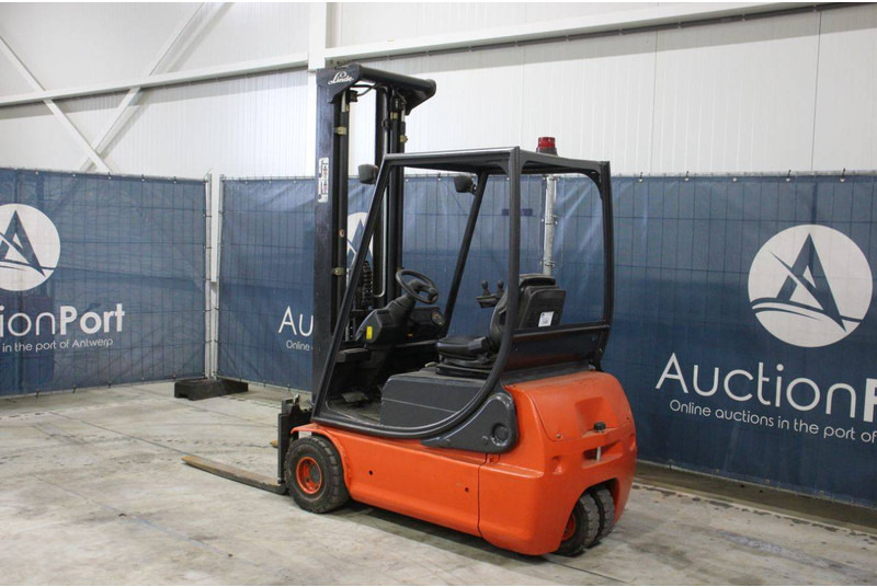 Linde E16C-02 - Carretilla elevadora eléctrica: foto 3 Linde E16C-02 - Carretilla elevadora eléctrica: foto 3