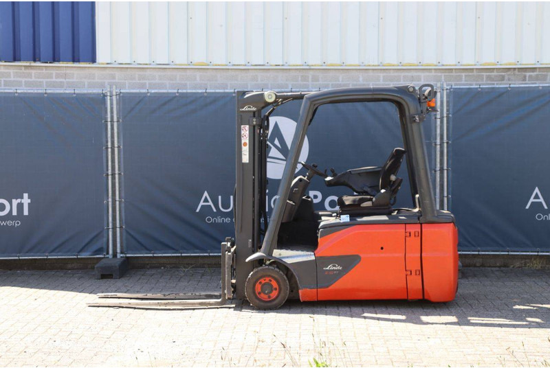 Linde E16L-02 - Carretilla elevadora eléctrica: foto 2 Linde E16L-02 - Carretilla elevadora eléctrica: foto 2