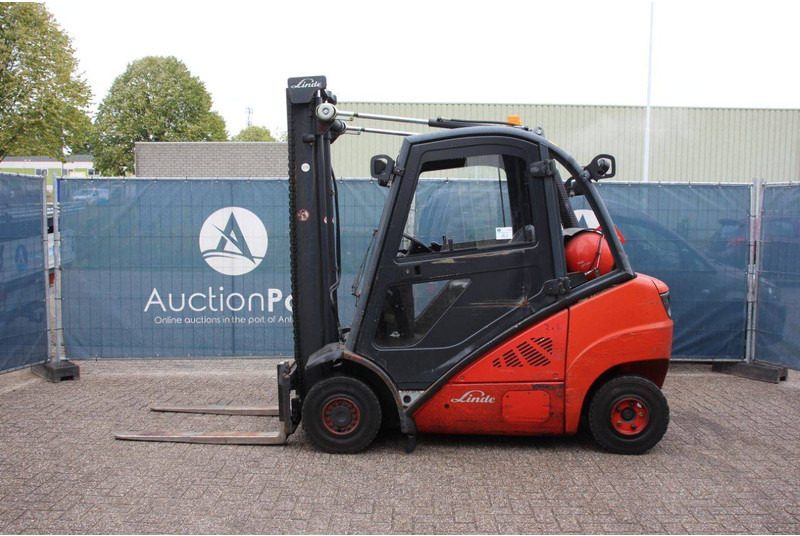 Linde H25T-01 - Carretilla elevadora de gas: foto 2 Linde H25T-01 - Carretilla elevadora de gas: foto 2