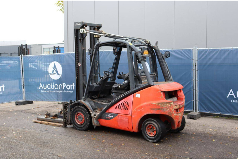 Linde H30D-02 - Carretilla elevadora diésel: foto 4 Linde H30D-02 - Carretilla elevadora diésel: foto 4