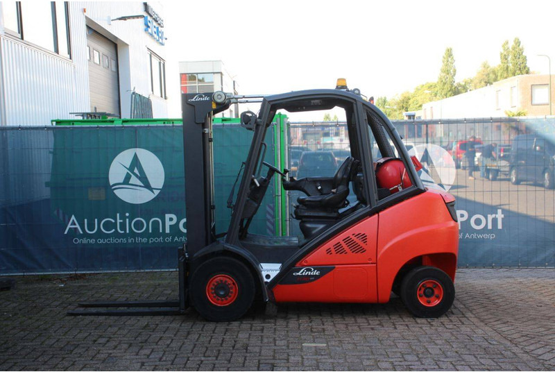 Linde H30T-02 - Carretilla elevadora de gas: foto 2 Linde H30T-02 - Carretilla elevadora de gas: foto 2