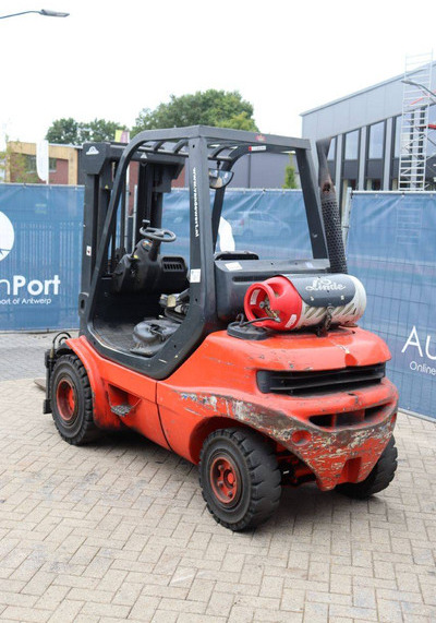 Linde H30T-03 - Carretilla elevadora de gas: foto 4 Linde H30T-03 - Carretilla elevadora de gas: foto 4