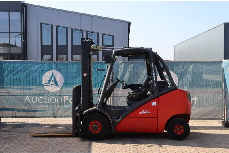 Linde H35D - Carretilla elevadora diésel: foto 2 Linde H35D - Carretilla elevadora diésel: foto 2