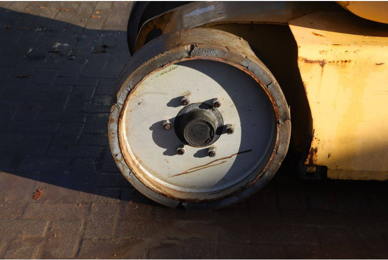 Plataforma articulada Manitou 120 AETJ: foto 16