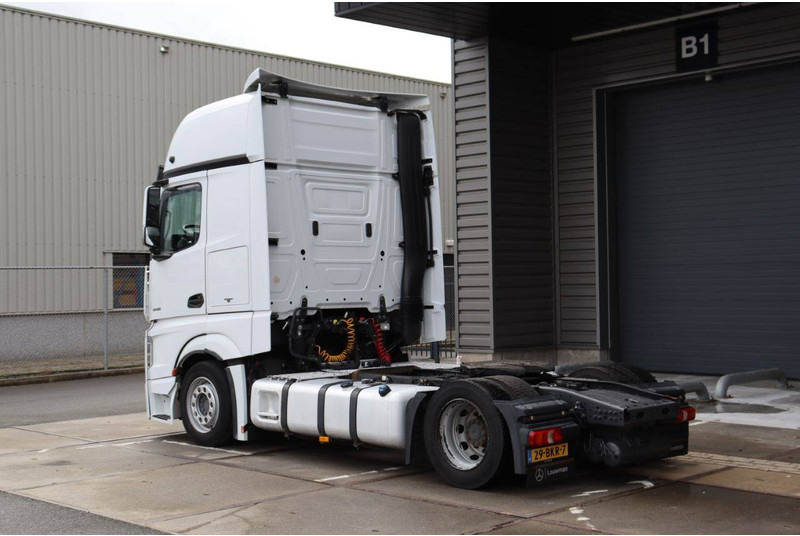 Mercedes-Benz ACTROS - Camión chasis: foto 4 Mercedes-Benz ACTROS - Camión chasis: foto 4