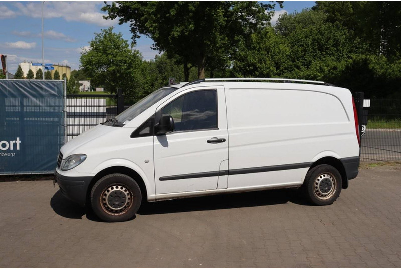 Mercedes-Benz Vito CDI 109 - Furgón: foto 1 Mercedes-Benz Vito CDI 109 - Furgón: foto 1