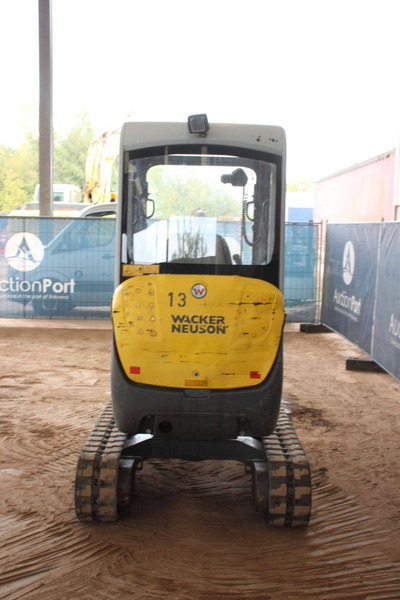 Neuson ET24 - Miniexcavadora: foto 4 Neuson ET24 - Miniexcavadora: foto 4