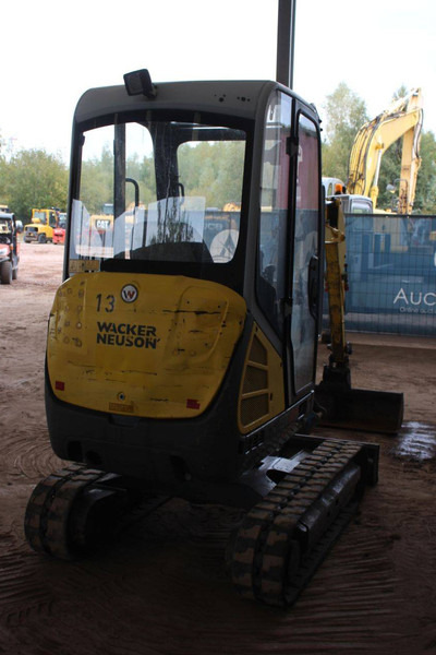 Neuson ET24 - Miniexcavadora: foto 5 Neuson ET24 - Miniexcavadora: foto 5