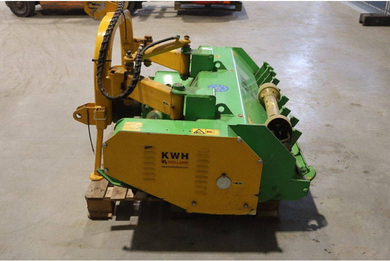 New Holland FRUTTO-07 140 - Cortacésped: foto 4 New Holland FRUTTO-07 140 - Cortacésped: foto 4