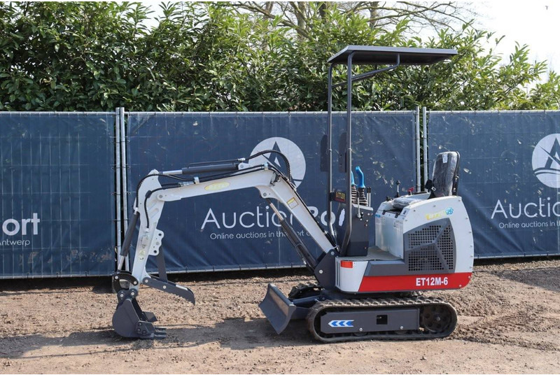 Onbekend ET12M-6 - Miniexcavadora: foto 1 Onbekend ET12M-6 - Miniexcavadora: foto 1