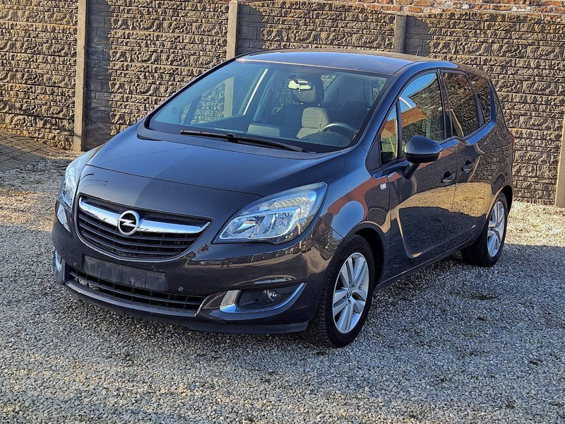Opel Meriva (B - update) 1.4 Turbo - Sedan: foto 2 Opel Meriva (B - update) 1.4 Turbo - Sedan: foto 2