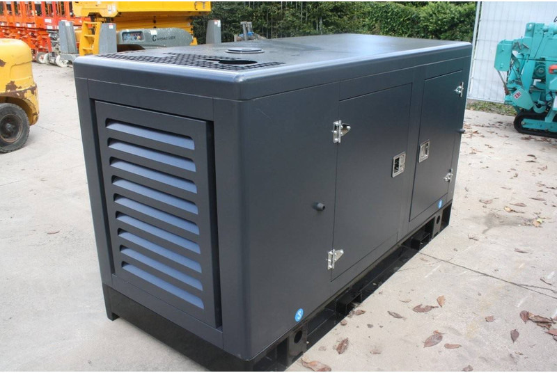 Power Silent AG-30 - Generador industriale: foto 5 Power Silent AG-30 - Generador industriale: foto 5