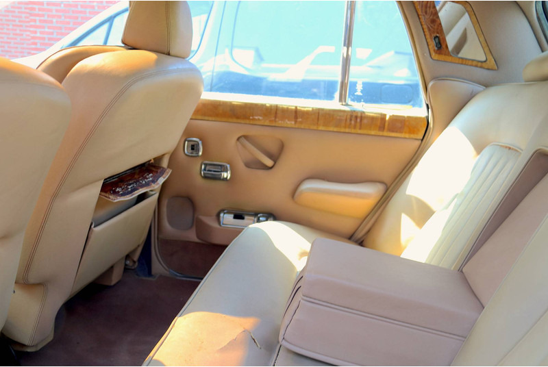 Sedan Rolls-Royce Silver Shadow II: foto 19